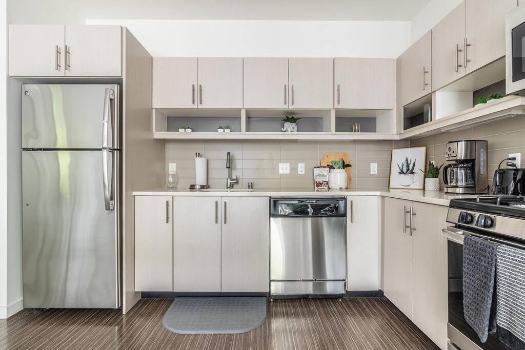 One Bedroom Luxury Apartment Seattle Exterior foto