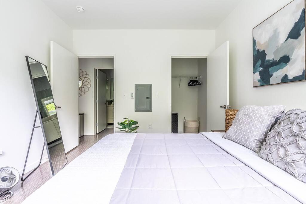 One Bedroom Luxury Apartment Seattle Exterior foto
